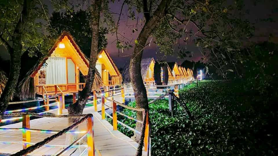 Coco Island Con Phung Hotel Ben Tre ภายนอก รูปภาพ